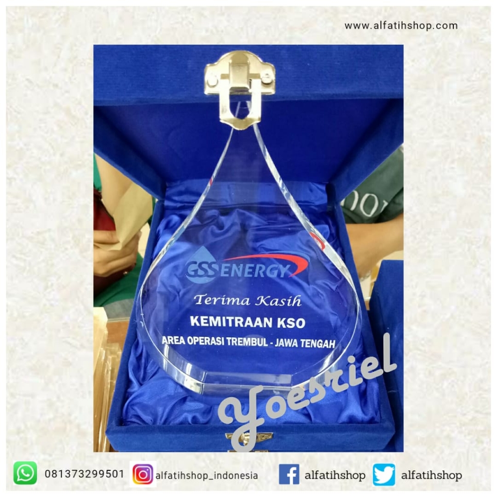 Plakat Terima Kasih