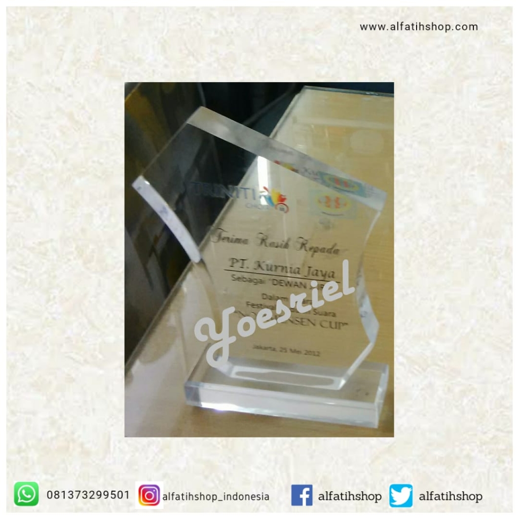 Plakat Akrilik Ucapan Terima Kasih