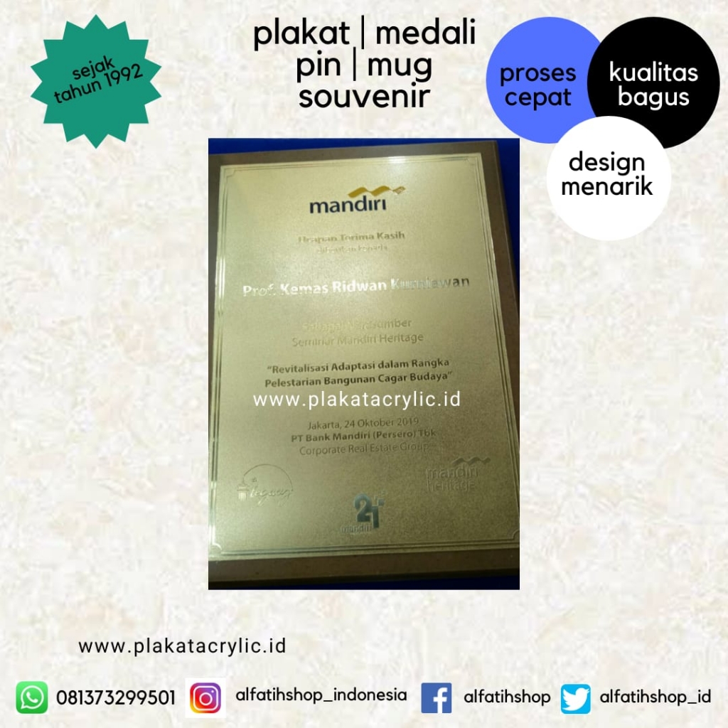 Plakat Kayu Ucapan Terima Kasih