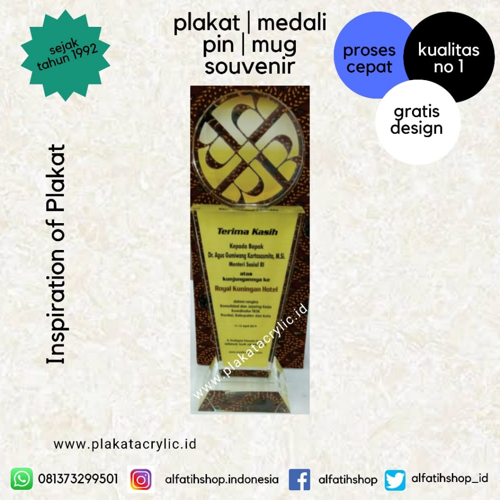 Plakat Akrilik Menteri Sosial RI