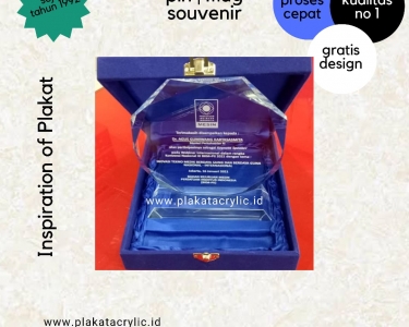 Plakat Akrilik Menteri Perindustrian