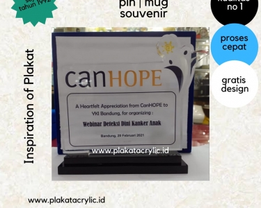 2 Contoh Plakat Akrilik Webinar