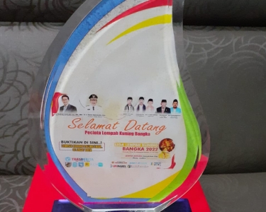 Plakat Akrilik dengan Sticker
