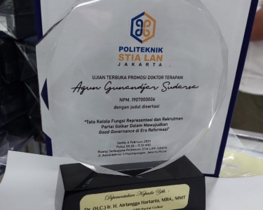 Plakat Akrilik Resin