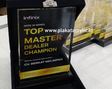 Plakat Akrilik Infinix Top Master Dealer Champion