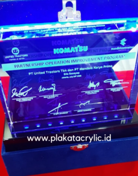 Plakat Kristal Kerjasama
